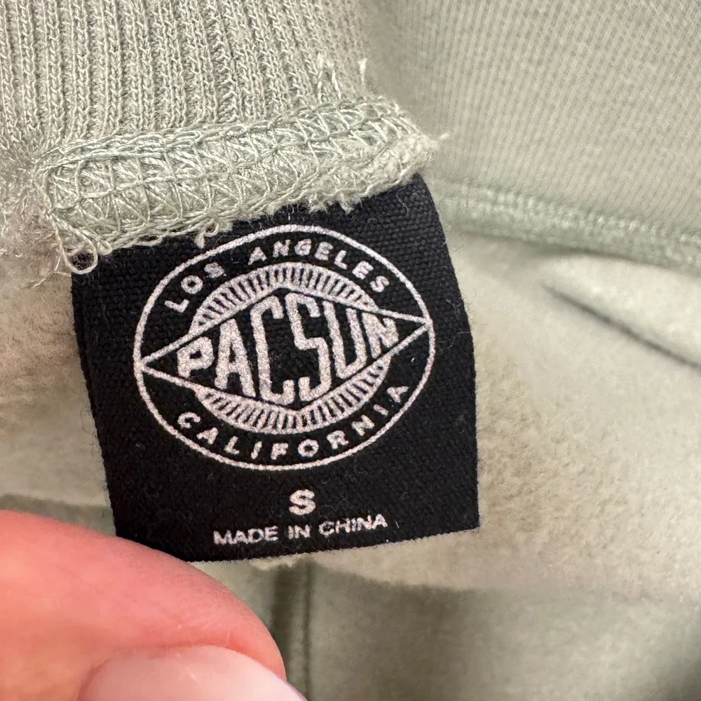 PacSun Women's Sage Green‎ Fleece Raw Hem Sweat Shorts Size S Small Loungewear